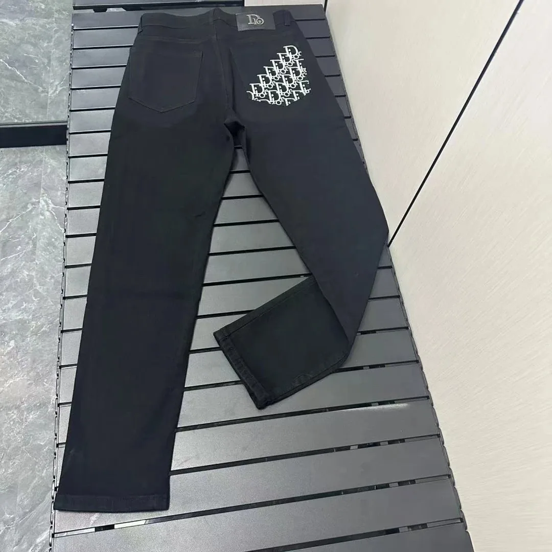 Slim Denim Jeans — Photo 14