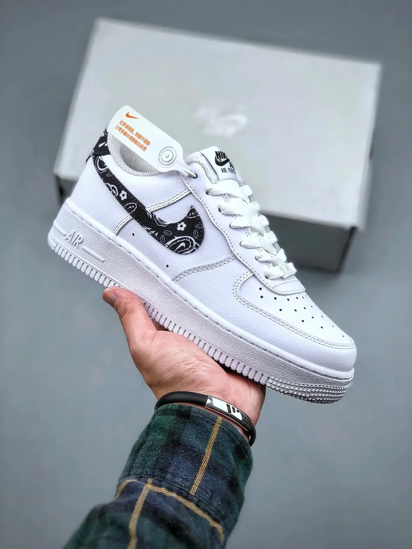 Nike Air Force 1 Paisley — photo 2