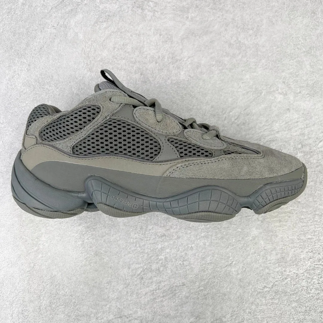 Yeezy 500 Desert Rat — photo 2