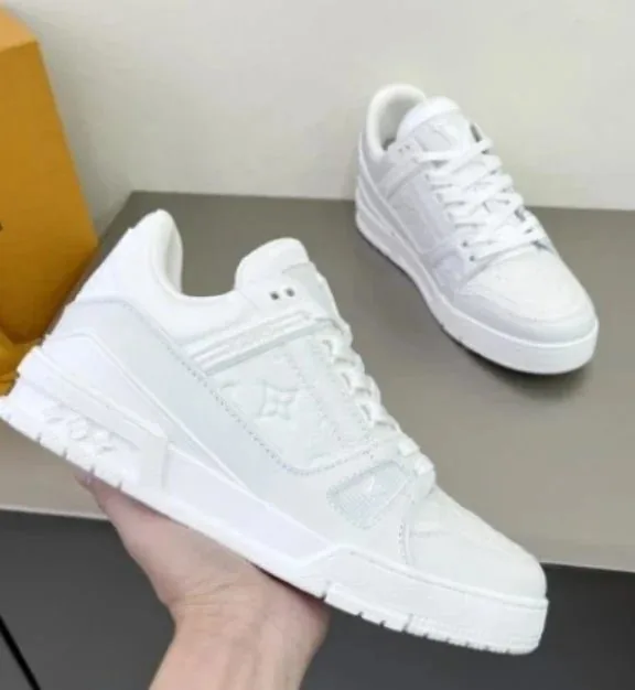 Louis Vuitton LV x Nike Air Force 1 VT Trainers — Photo 11