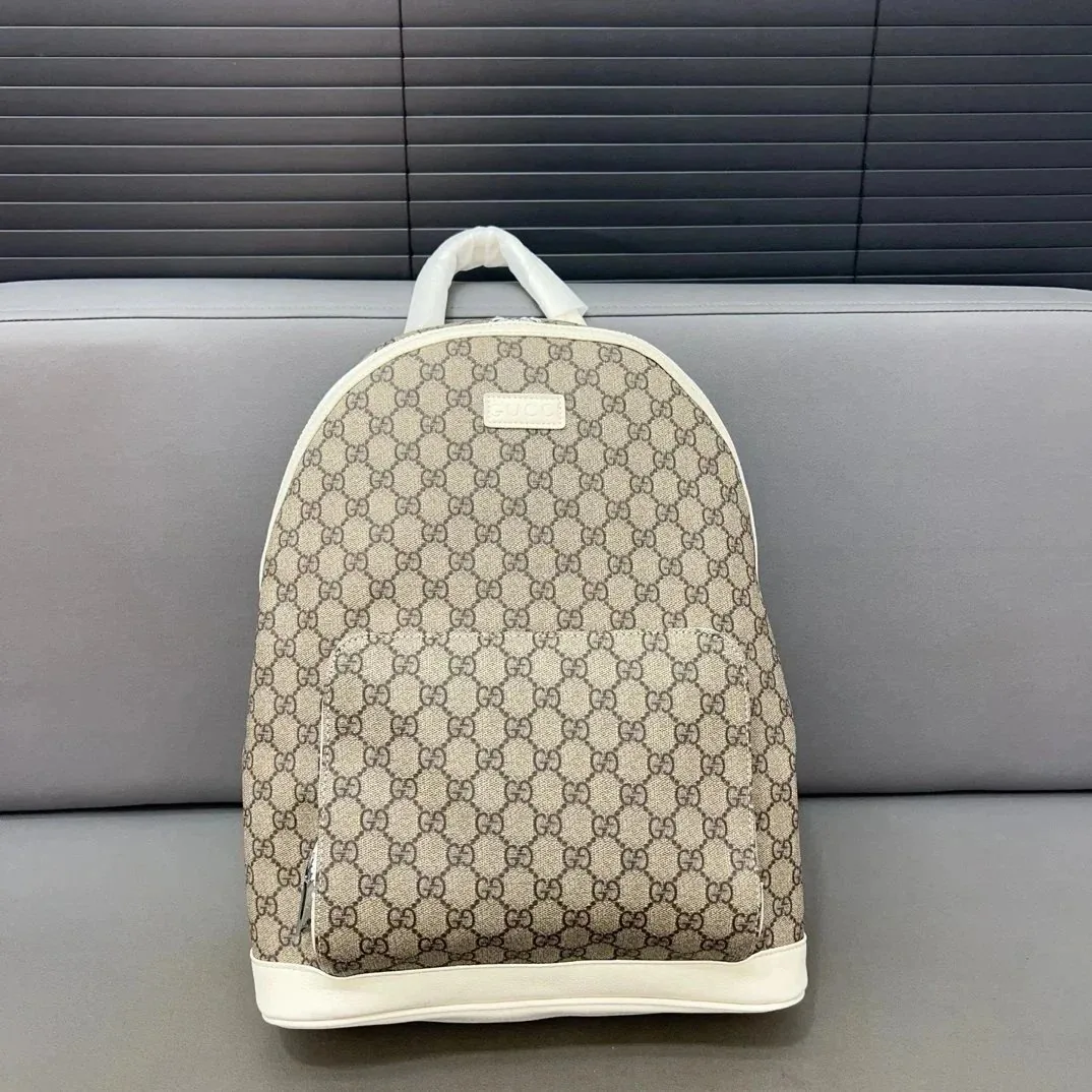 Backpack — Photo 4
