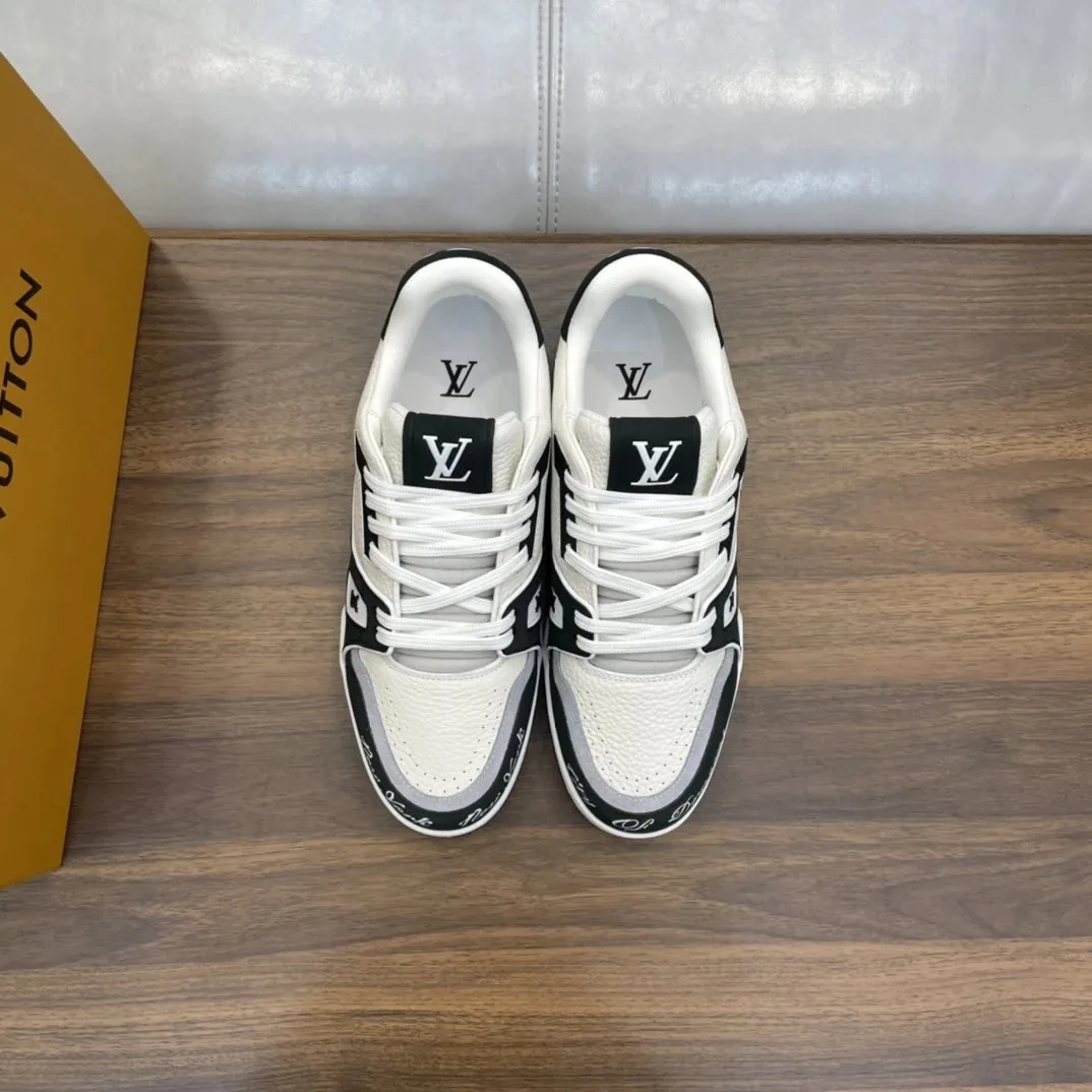 Louis Vuitton LV Trainer Low Sneakers — Photo 5