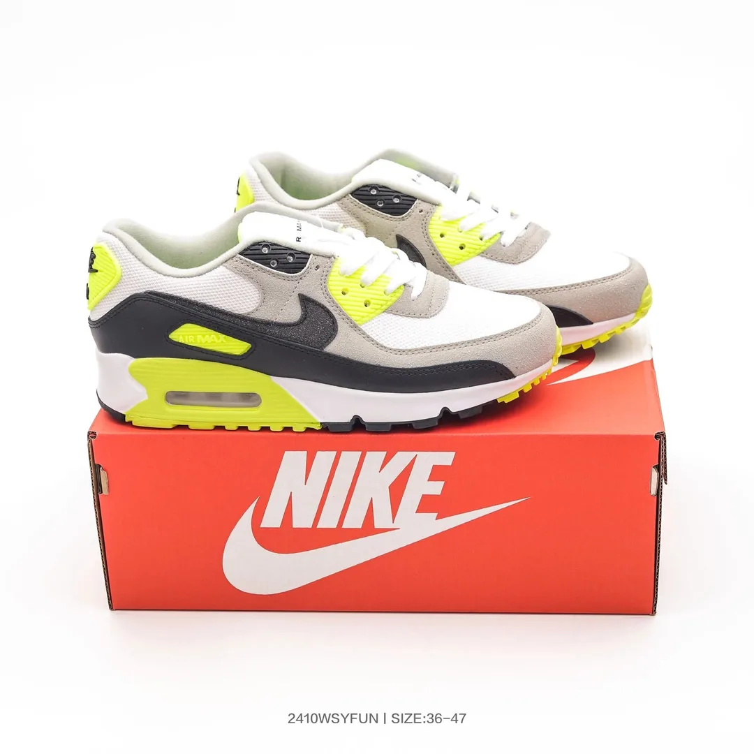 Nike Air Max 90 — Photo 11