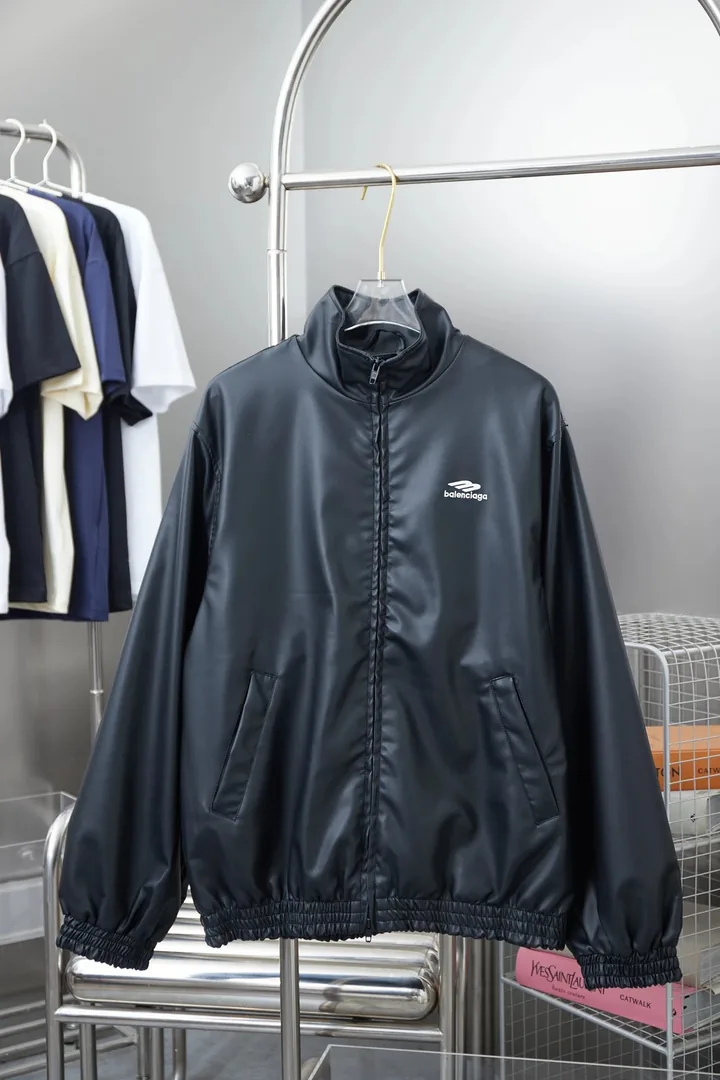 Windbreaker — QC
