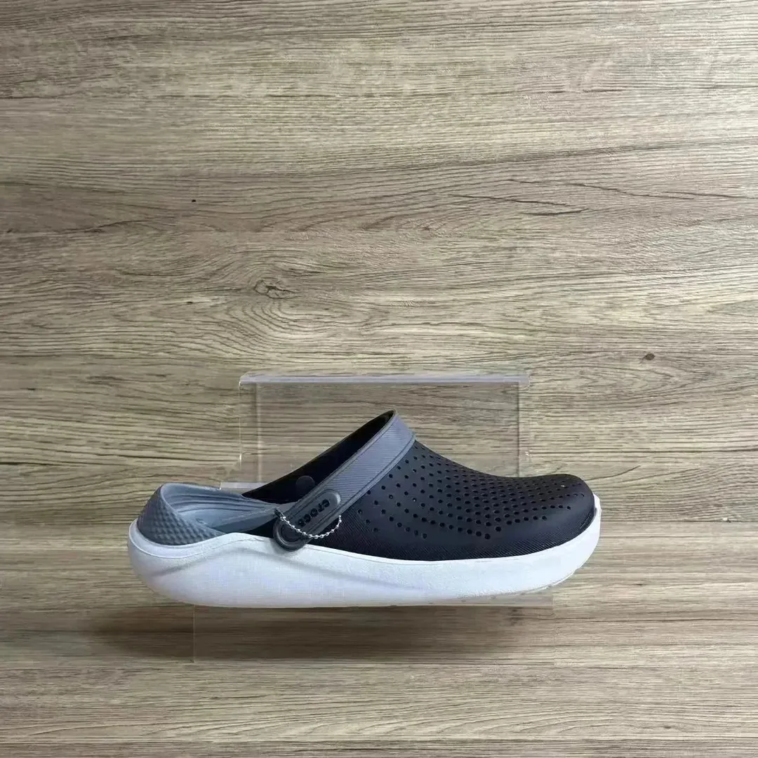 Flat Beach Sandals — QC