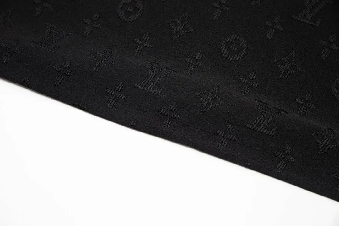 Louis Vuitton Monogram Print T-Shirt Collection — photo 9