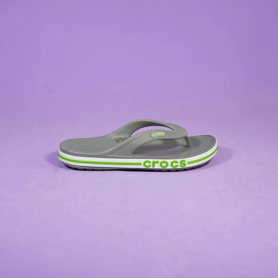 Anti-Slip Beach Clogs — Photo 9