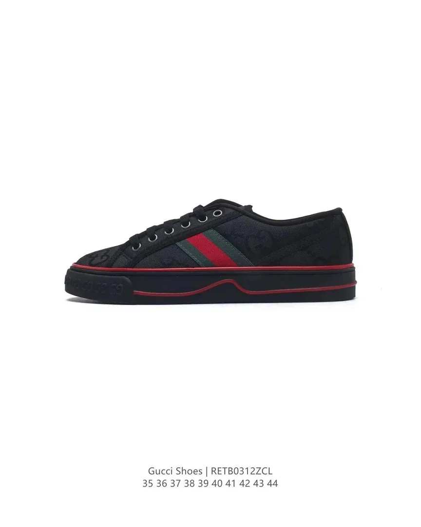 Gucci Sneakers — QC