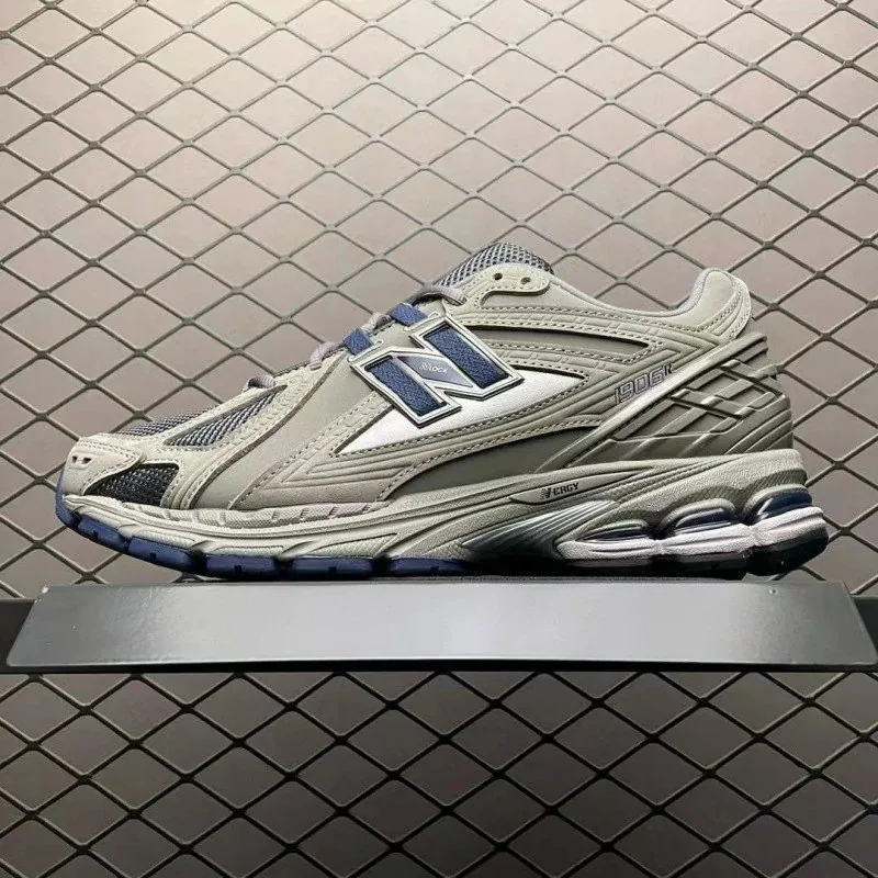 New Balance 1906R Runners — Photo 6