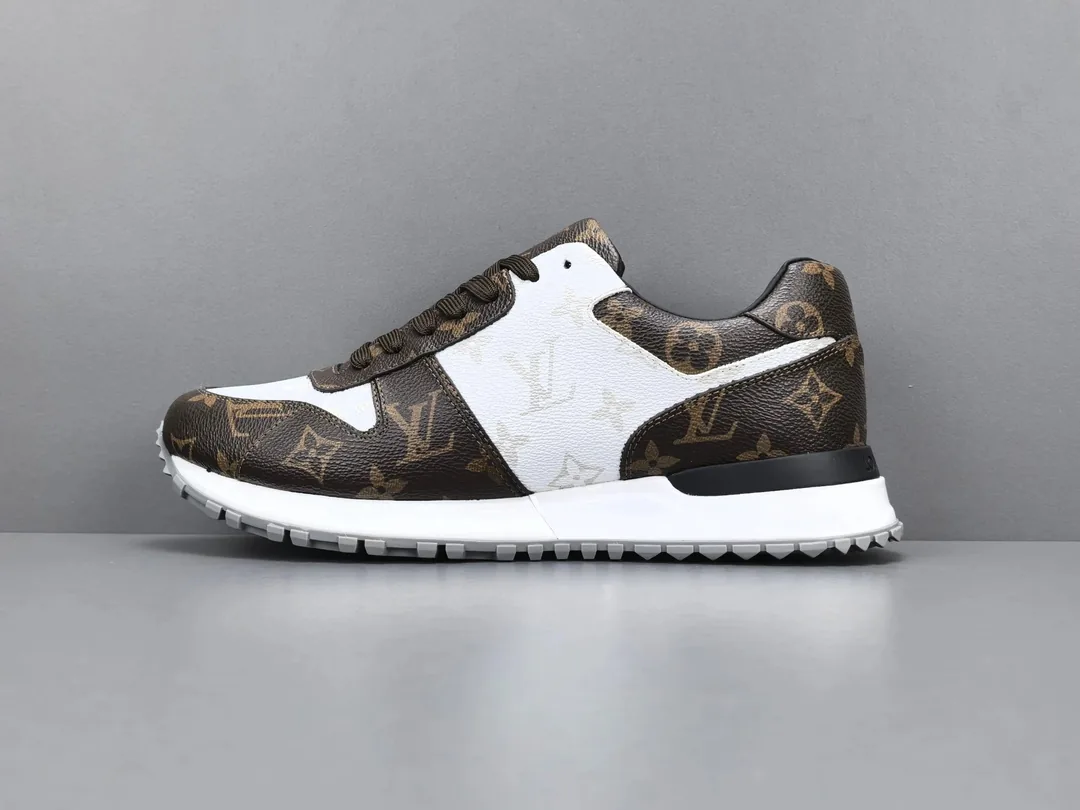 Louis Vuitton Run Away Blue Runaway Low-Top Sneakers — photo 3