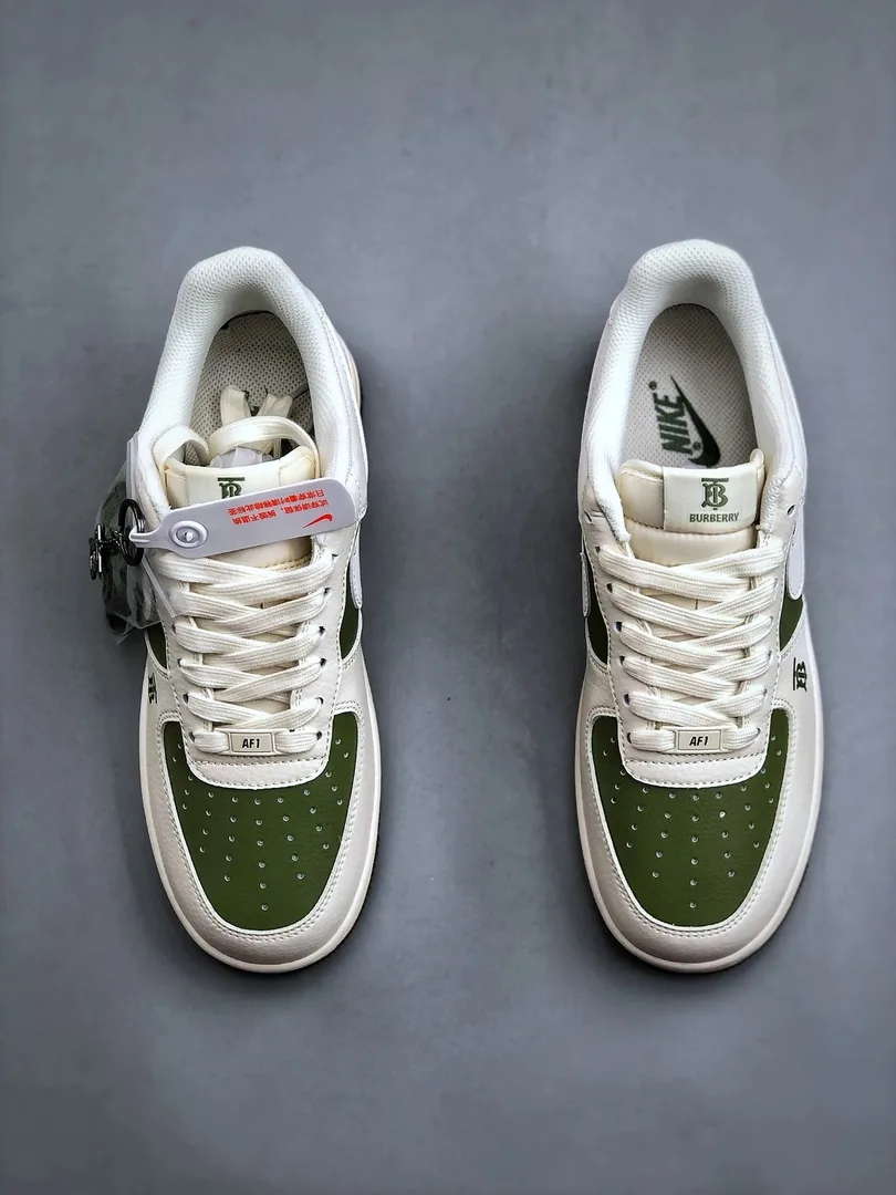 Nike Air Force 1 '07 Low Collaboration — QC