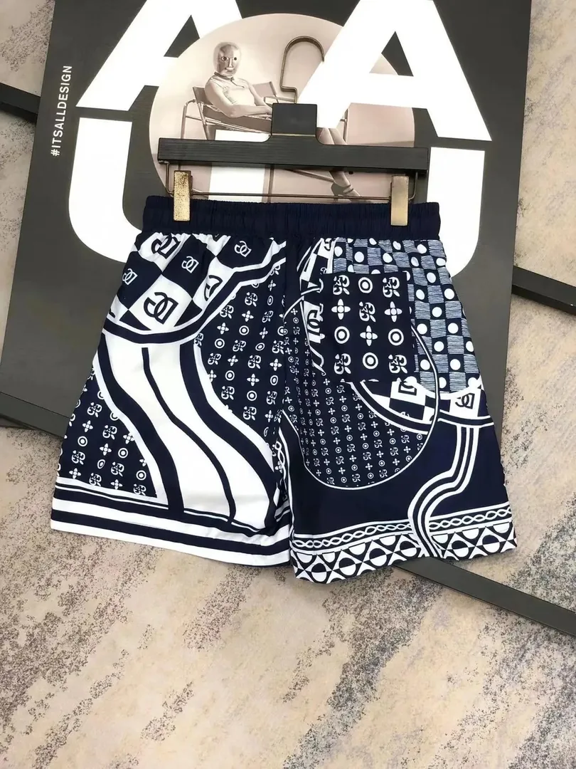 Woven Quick-Dry Digital Print Shorts — Photo 7