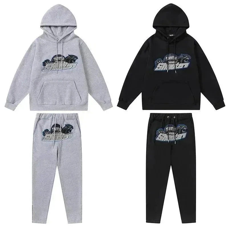 Letter Embroidered Hoodie Set — Photo 4