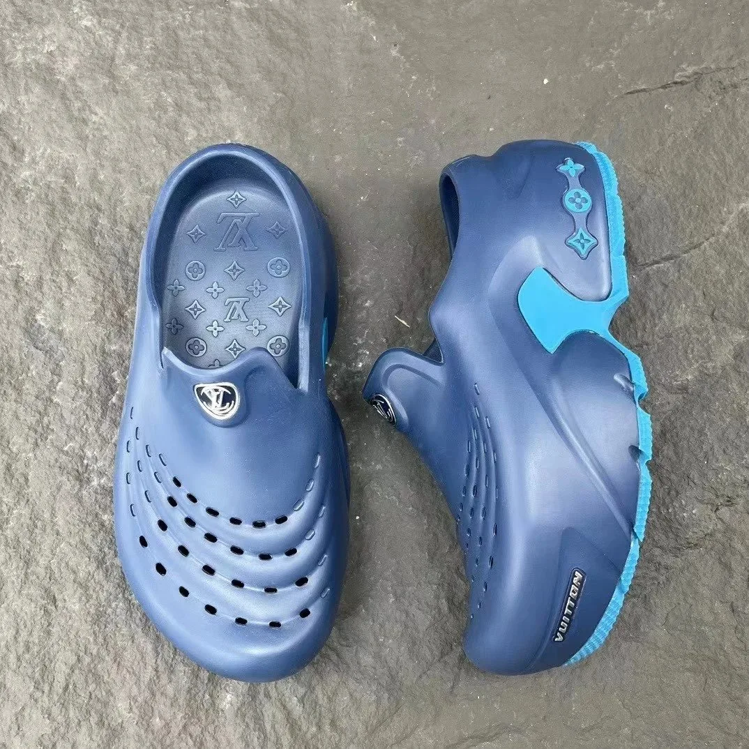 Shark Clog Slides — photo 6