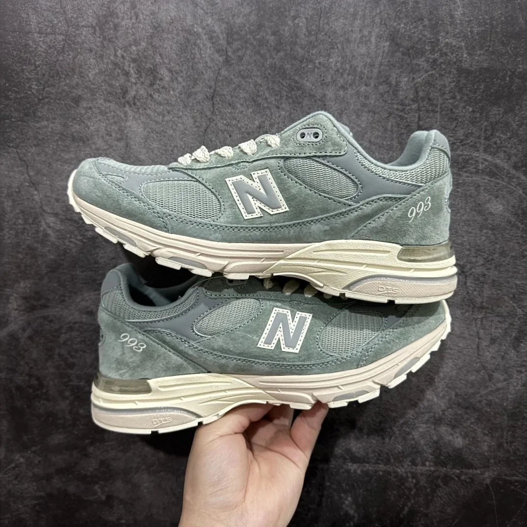 New Balance 993 Brown Beige — Photo 4