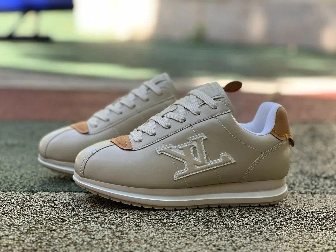 Louis Vuitton Blue Street Trainers — Photo 14