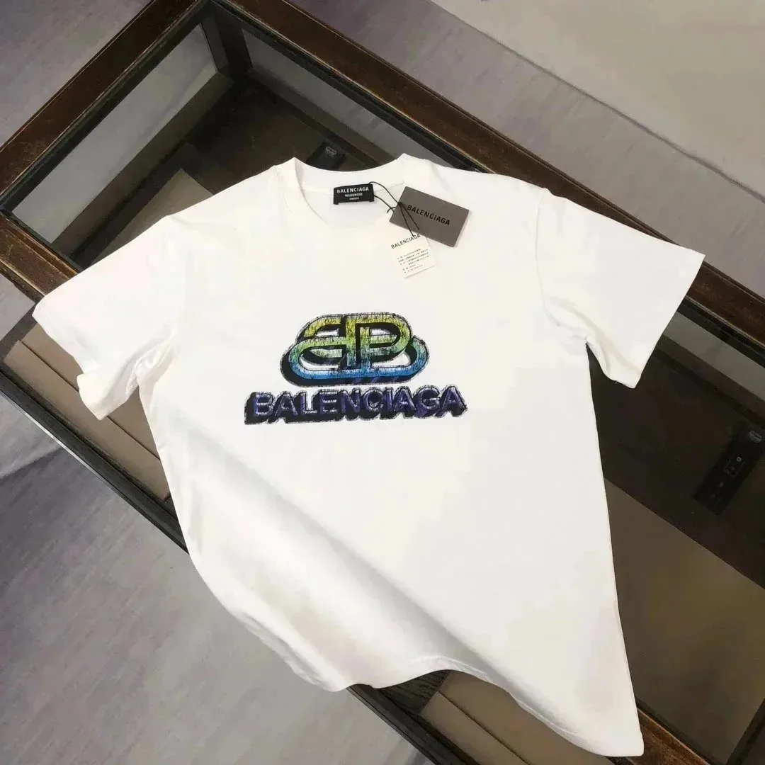 Summer T-Shirt — Photo 15