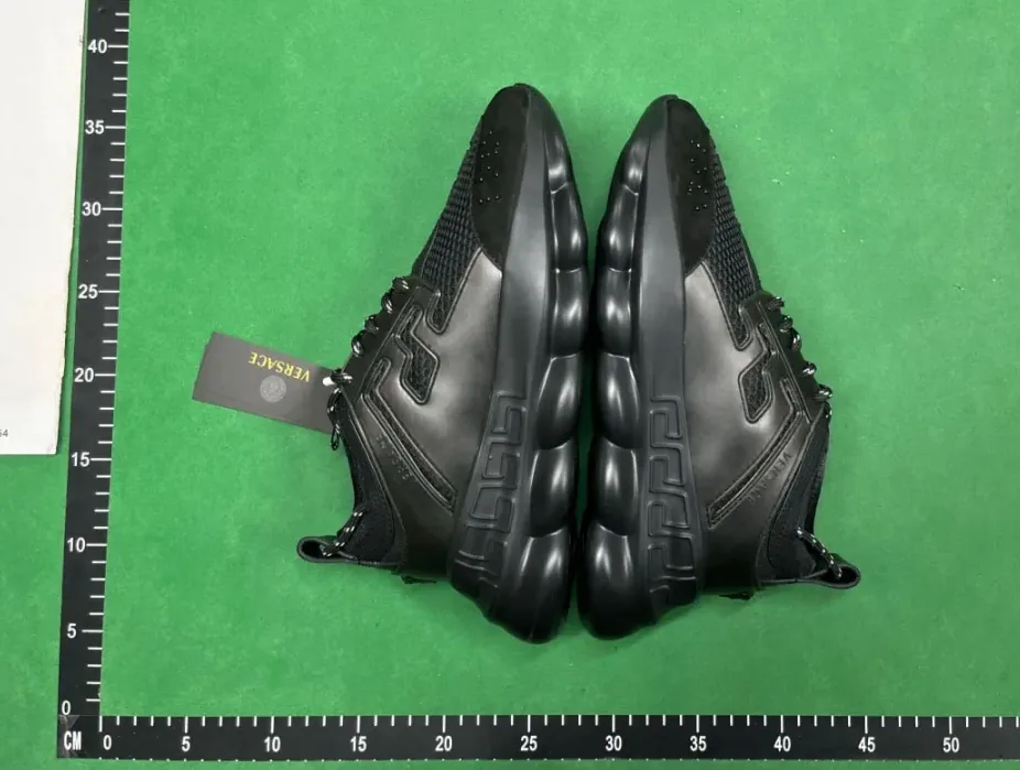 Versace Chain Reaction Grey — Photo 15