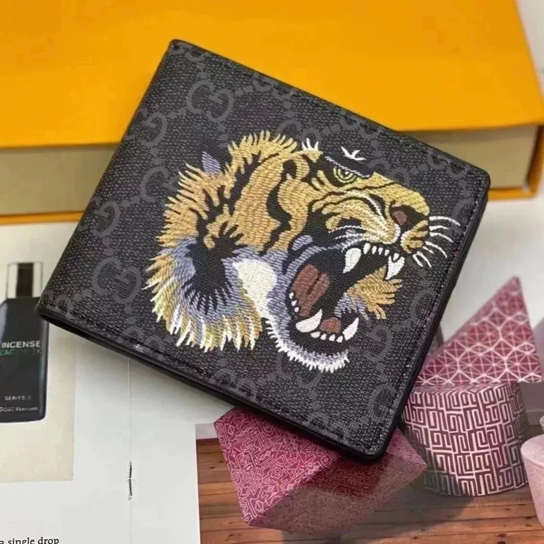 Wallet — Photo 4
