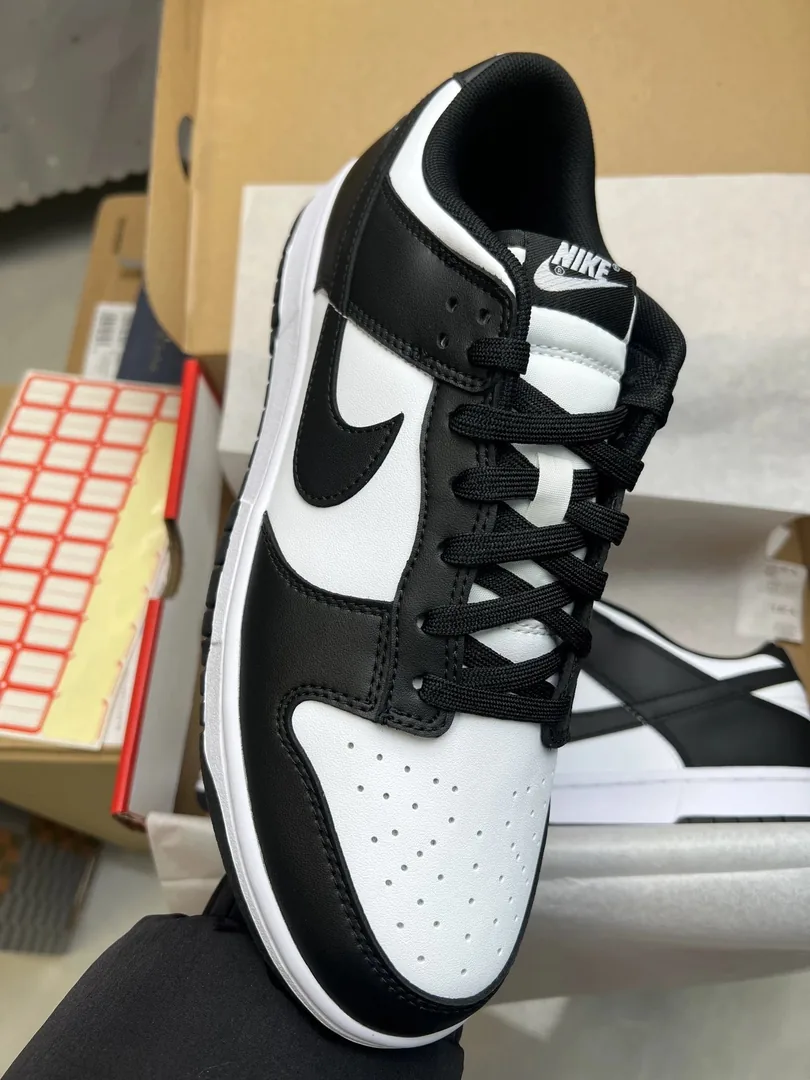 Nike Dunk Low Brown Sneakers — Photo 2