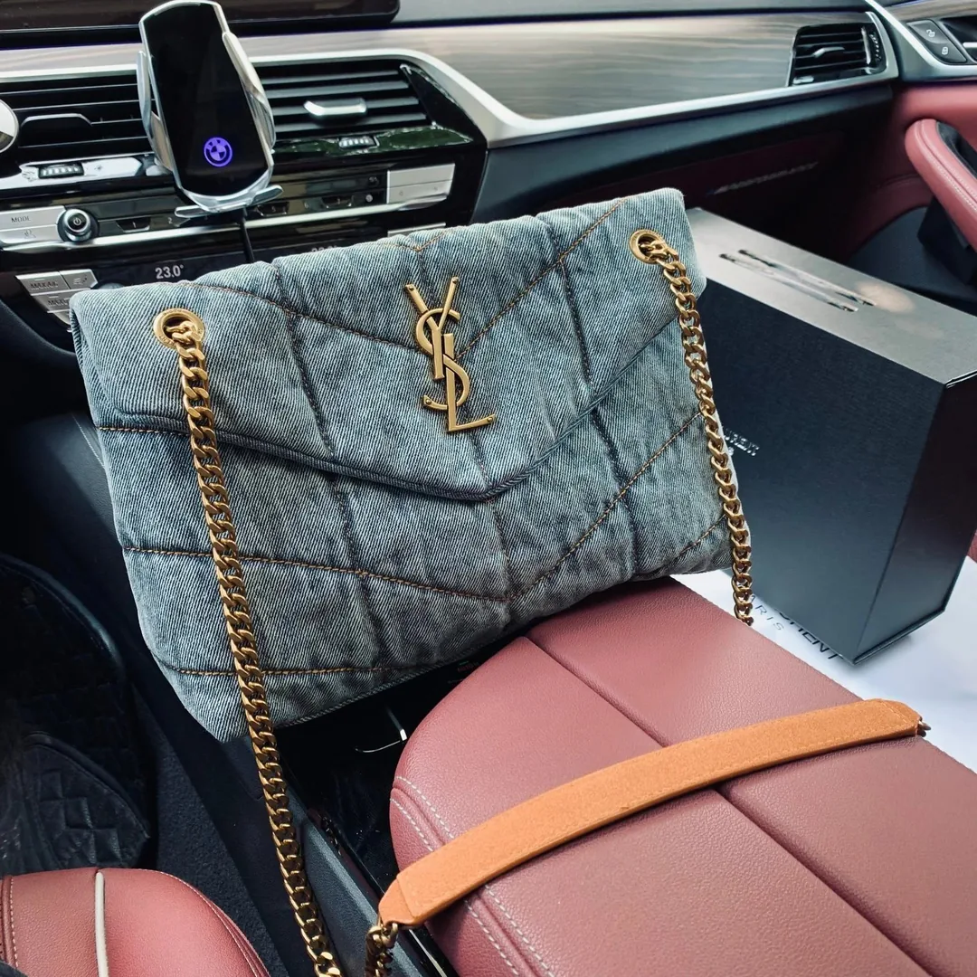 Saint Laurent Denim Blue Chain Bag — Zdjęcie 3