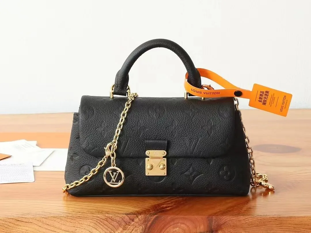 Louis Vuitton Handbag — photo 10