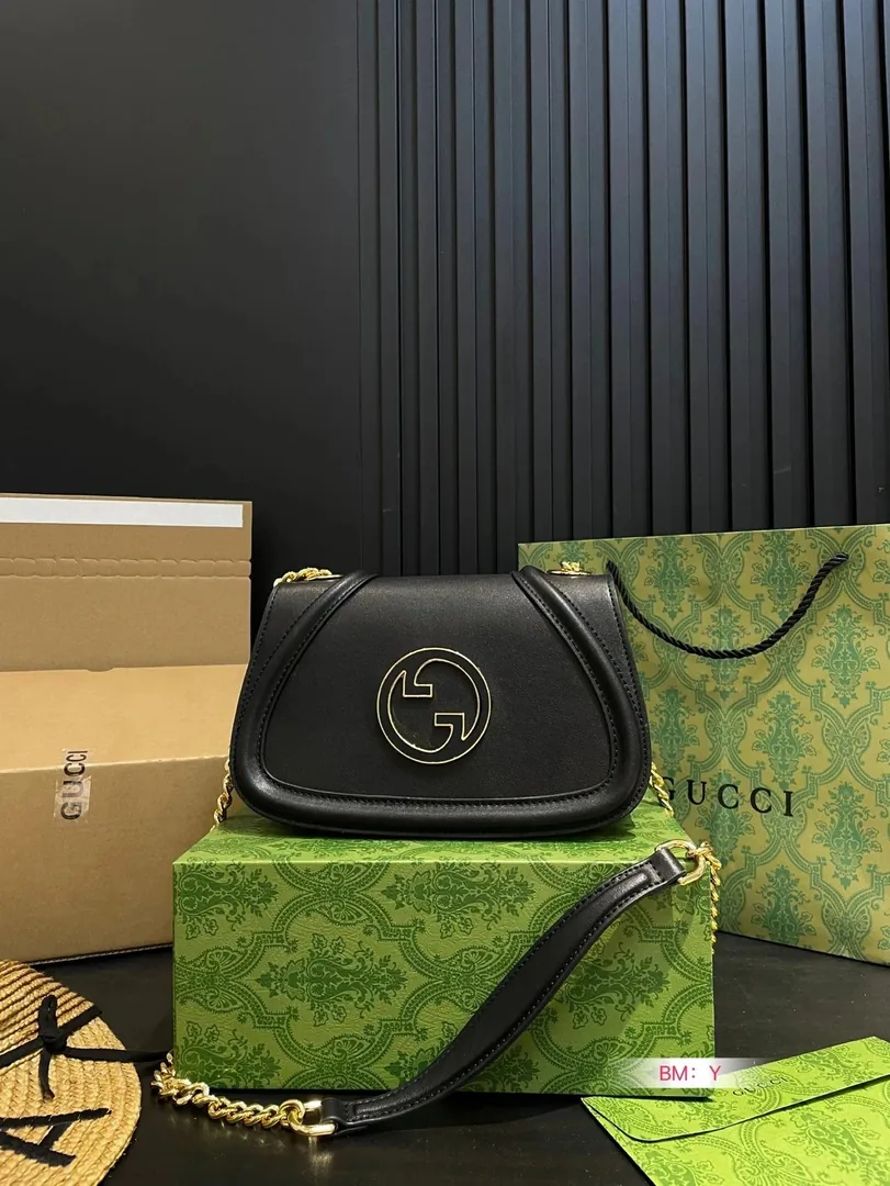 Bag Collection — Photo 4