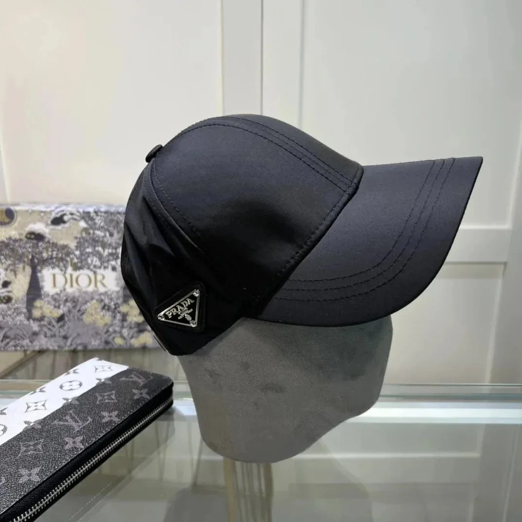 Metal Triangle Baseball Cap — Photo 2