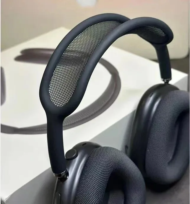 Gold Metal Over-Ear Headphones — photo 4