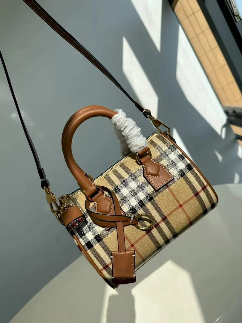 Balenciaga Shoulder Bag