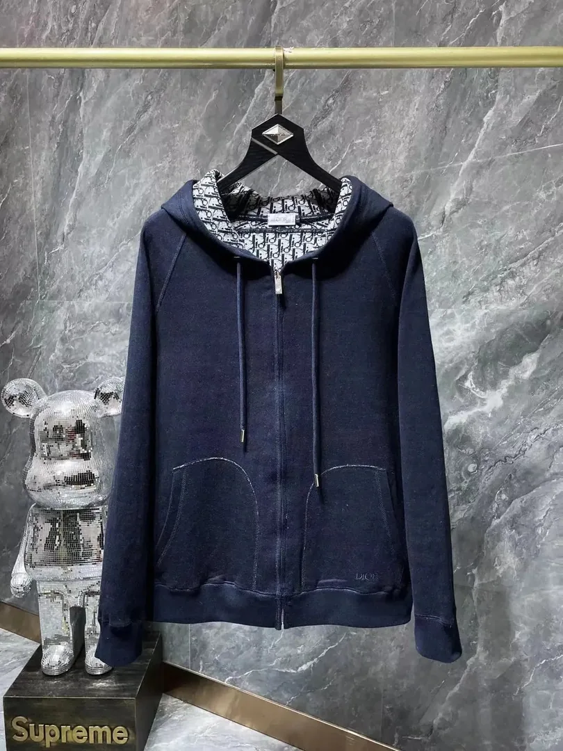 Streetwear Pullover Hoodie — QC