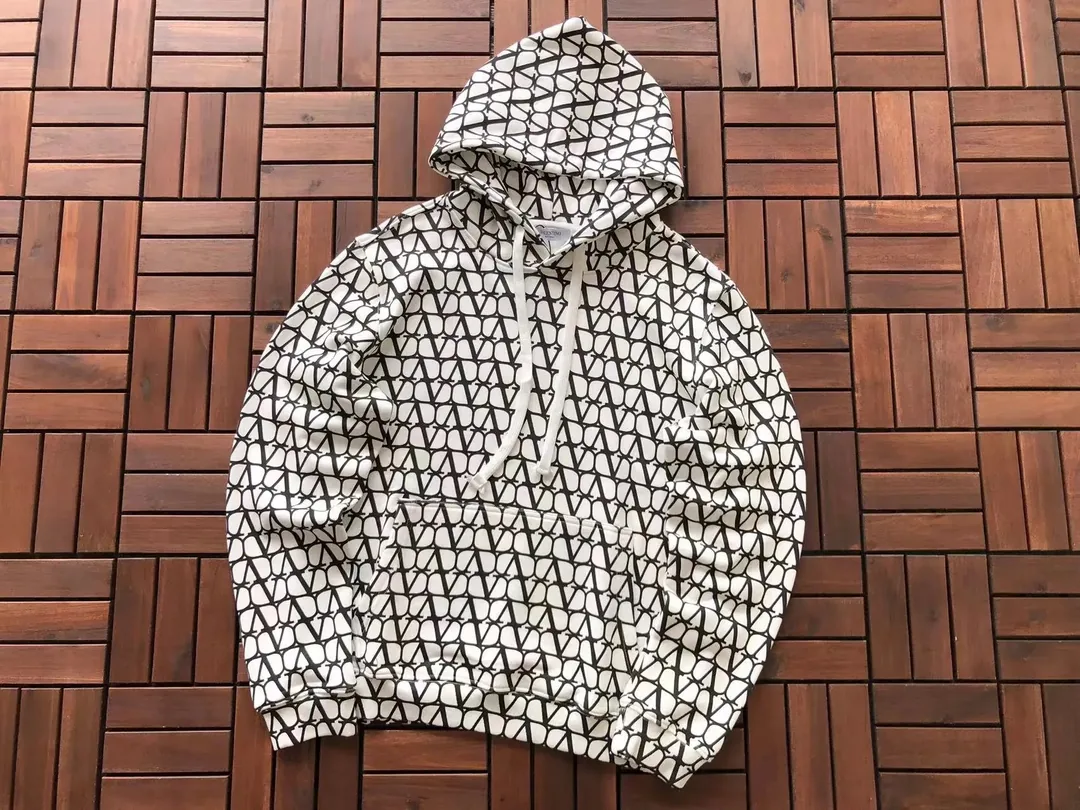 Pullover Hoodie — Photo 3