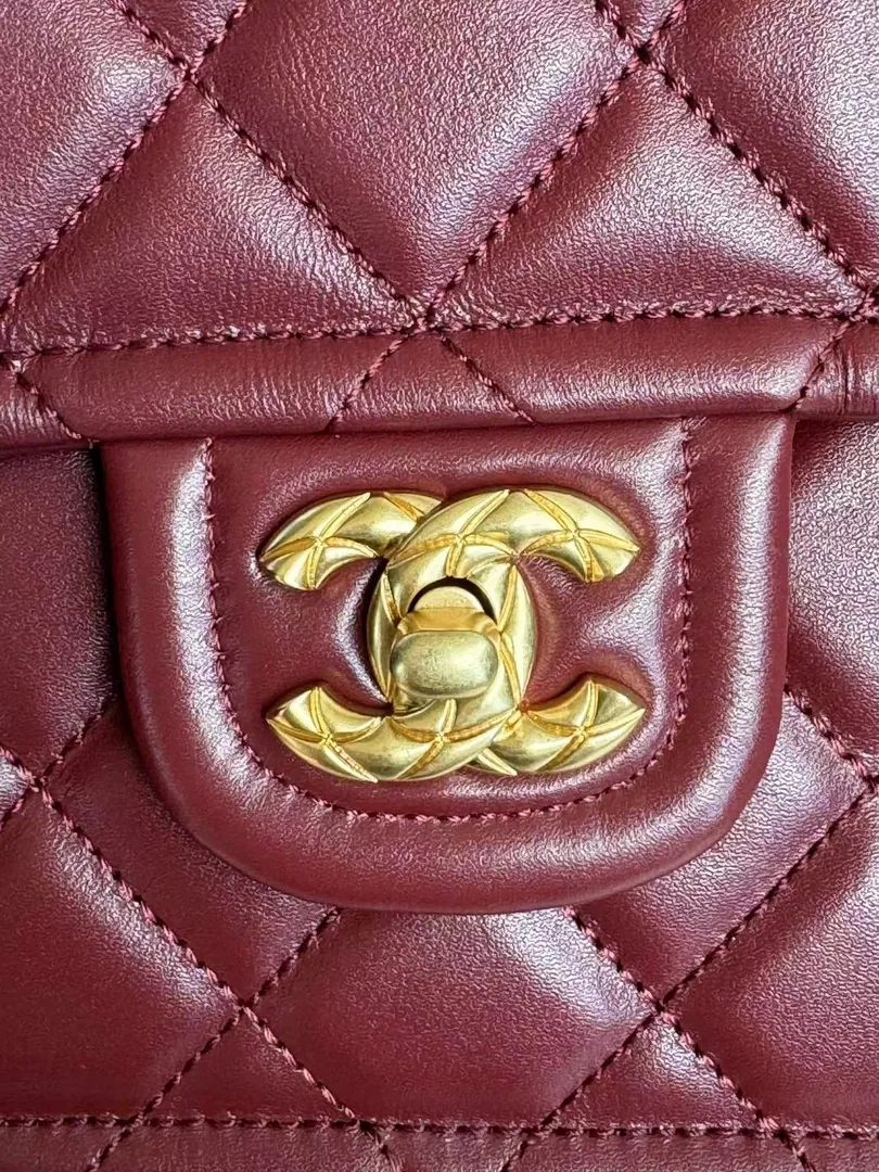 Chanel Classic 11.12 Lambskin Flap Bag — QC