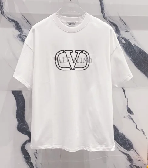 Short-Sleeve Tee — Photo 10