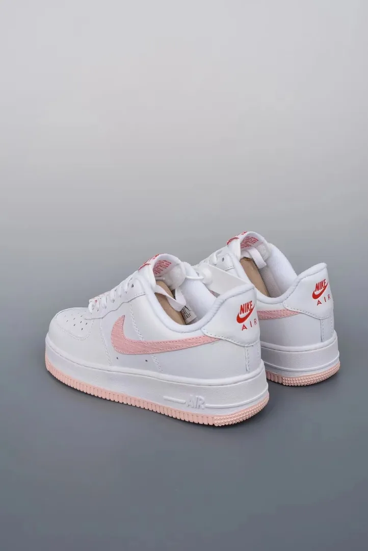 Nike Air Force 1 Valentine's Day — QC