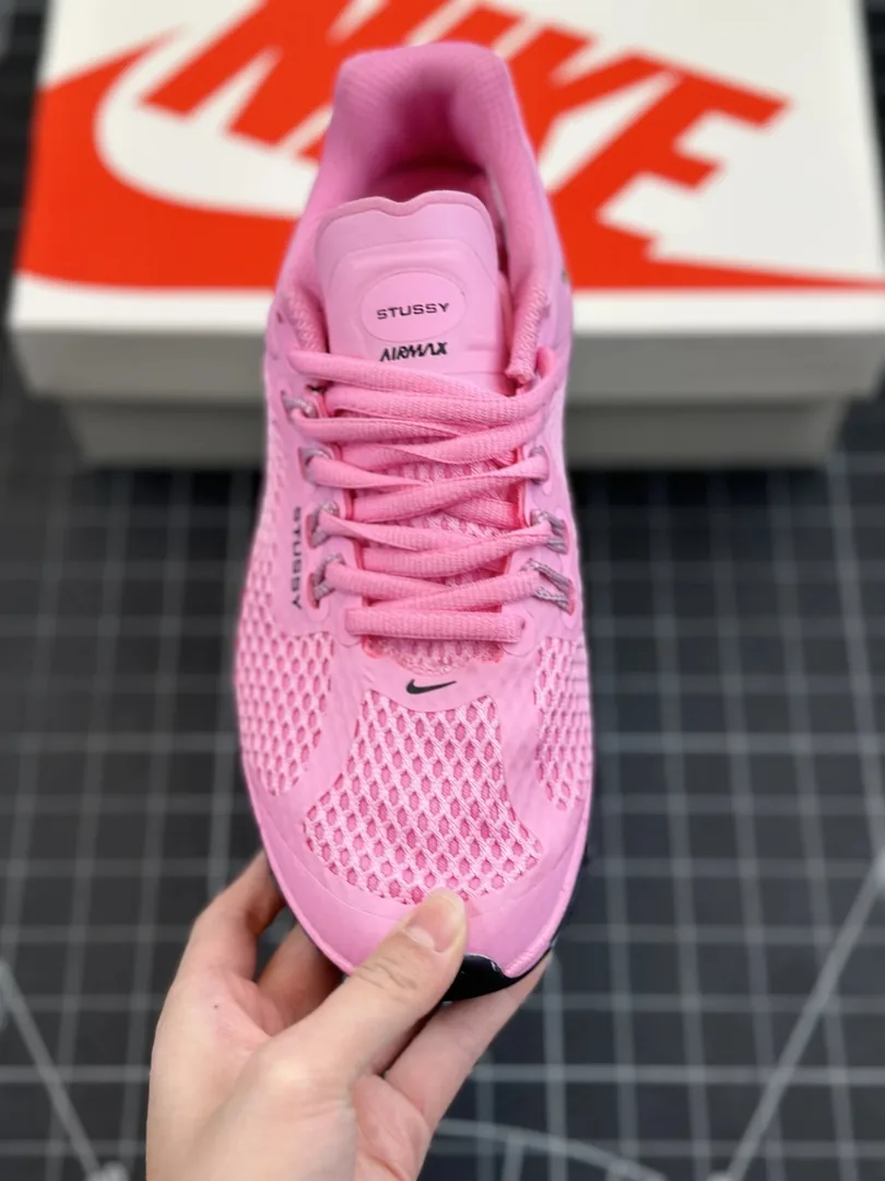 Nike Air Max Low-Top Runners — QC