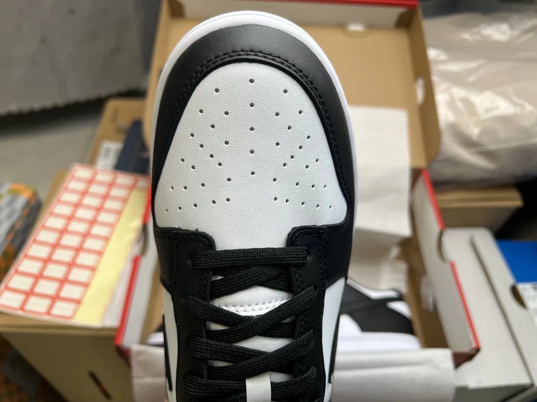 Nike Dunk Low Brown Sneakers — Photo 8