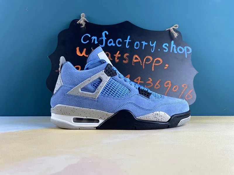 Air Jordan 4 University Blue
