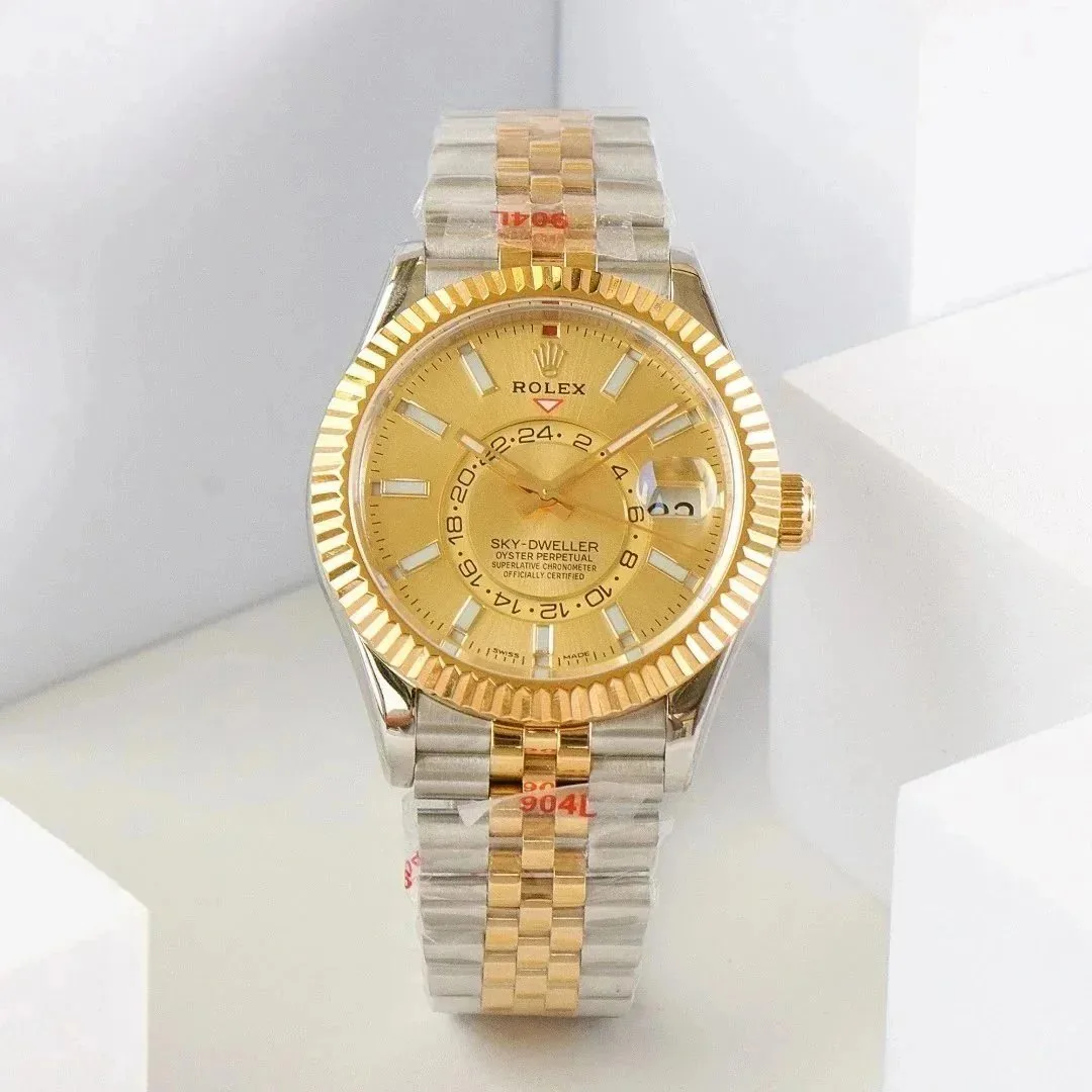Rolex Watch — Photo 14
