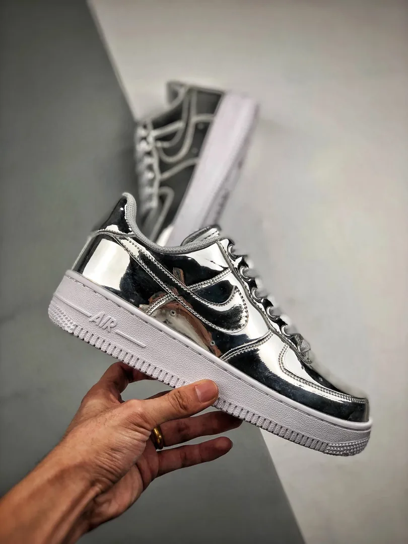 Nike Air Force 1 Lunar Mirror Gold — Photo 14