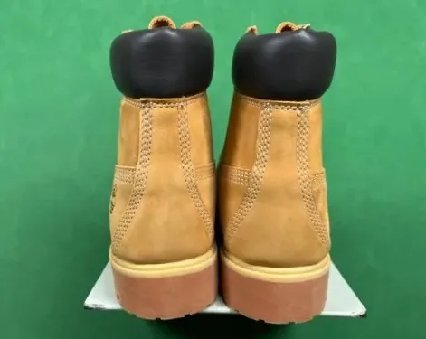 Timberland 6-Inch Premium Boot Wheat Brown Lace-Up Boots — Photo 10