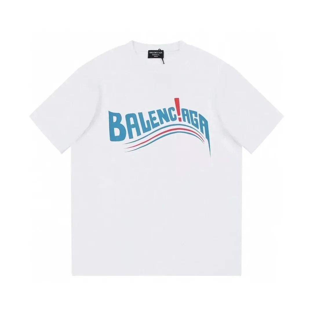 Balenciaga T-Shirt — Photo 8