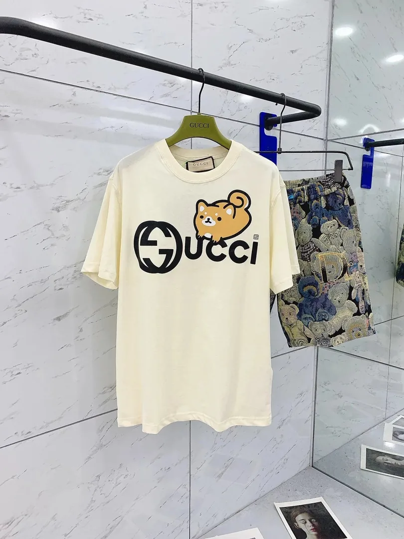 Short-Sleeve Tee — Photo 8
