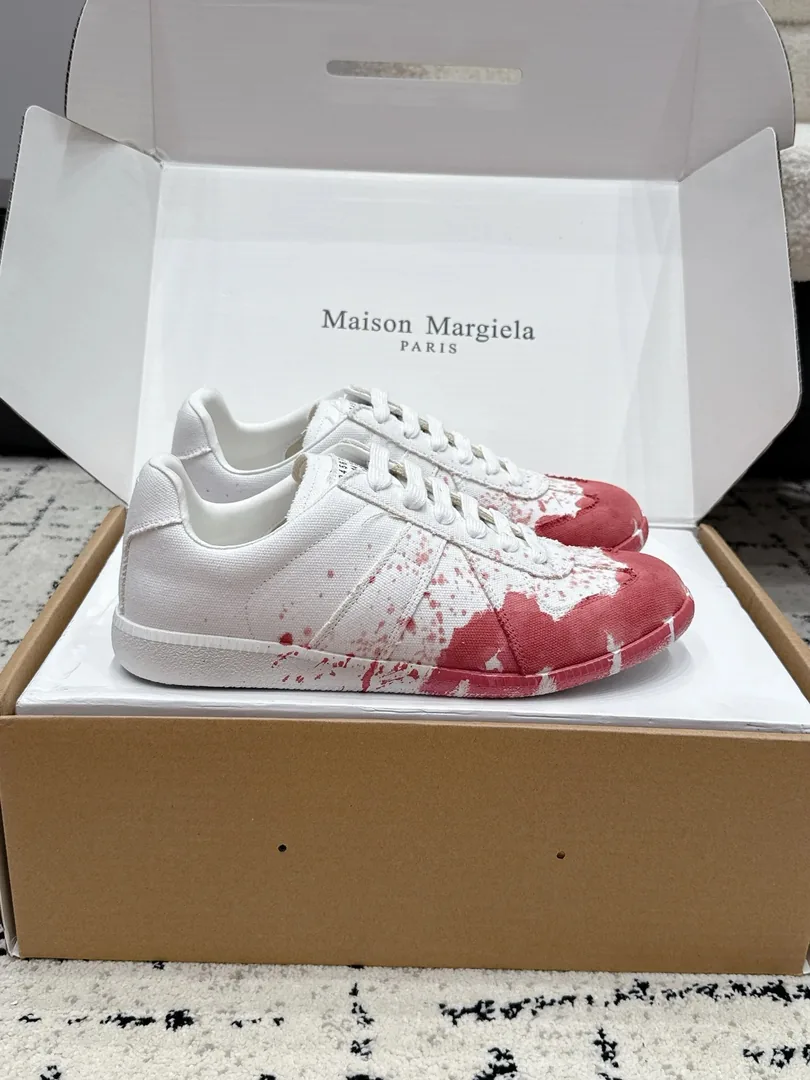 Maison Margiela Replica White Beige Suede Trainers — Photo 7