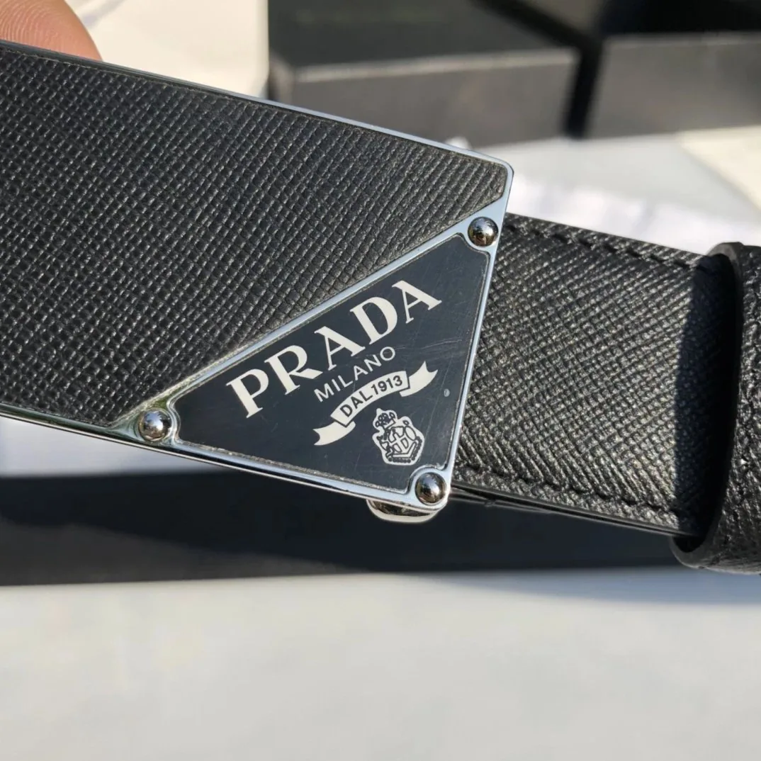 Gold Enamel Buckle Leather Belt — Photo 11