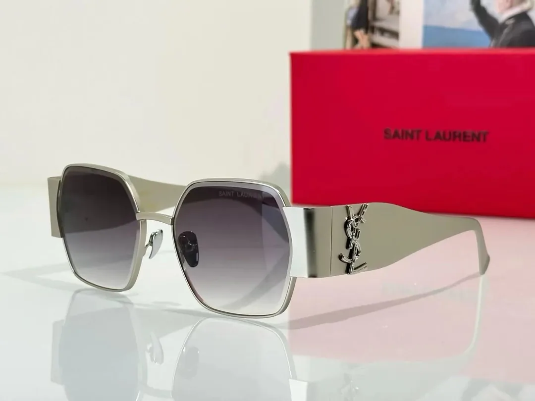 Designer Sunglasses — photo 10
