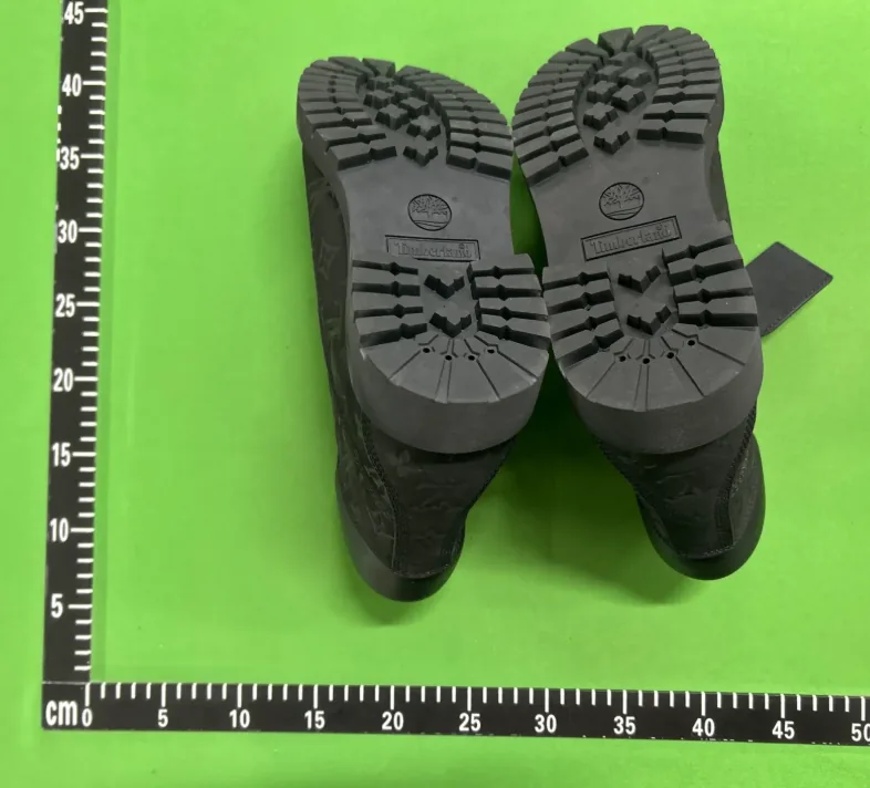Louis Vuitton LV x Timberland Boot White Grey Print Sneakers — QC