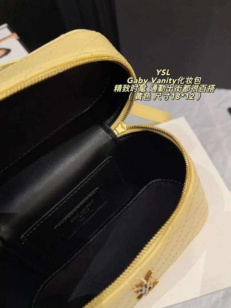 Saint Laurent Gaby Vanity Case Bag — Zdjęcie 12