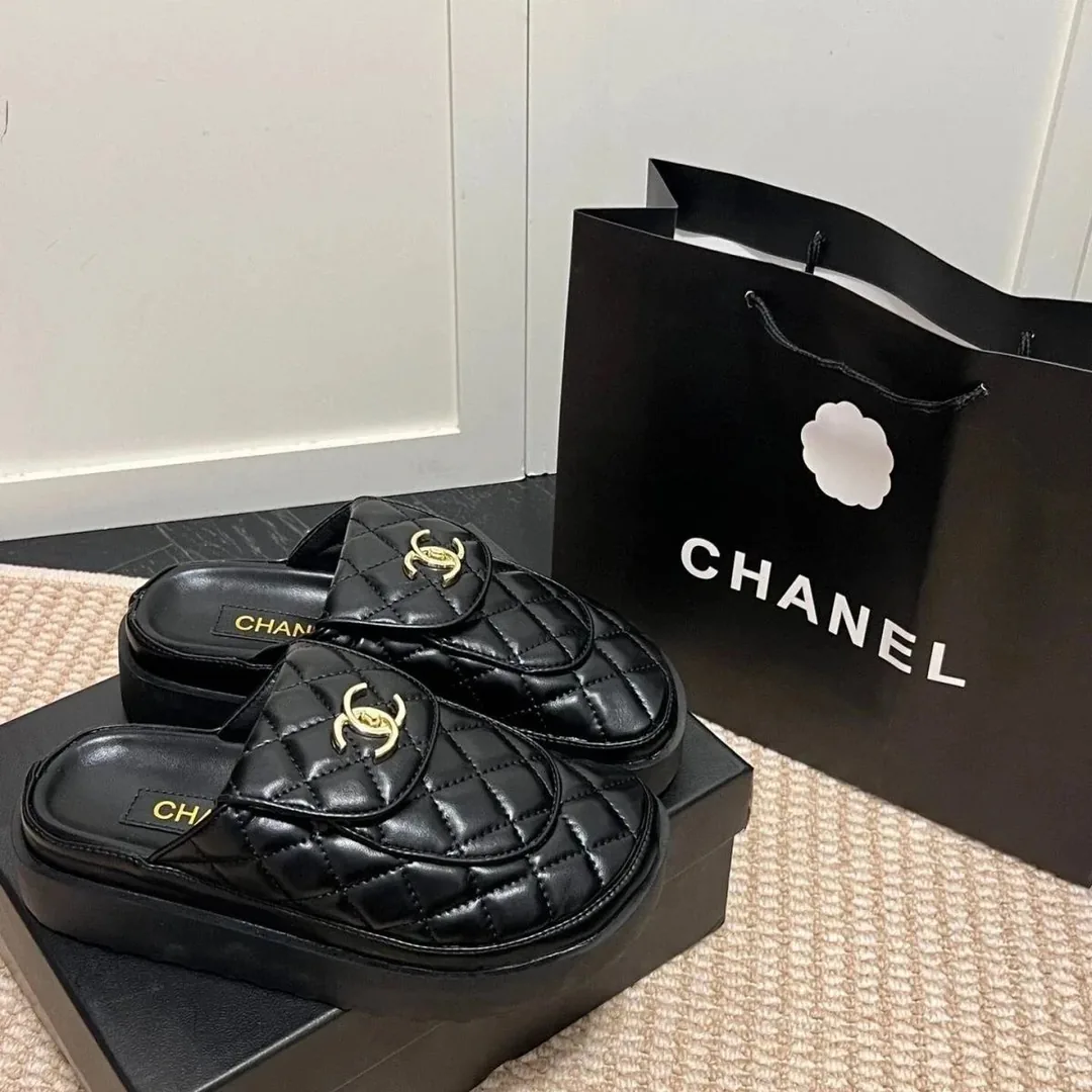 Quilted Platform Mule Slides