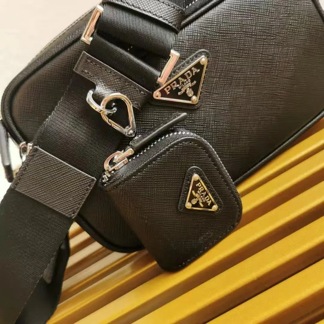 Prada Leather Shoulder Bag — photo 4